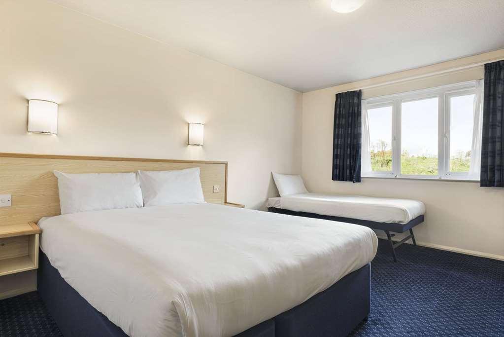 Days North Hotel 3*